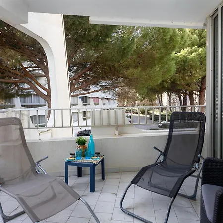 Du Parc Ii-8 By Interhome Apartment